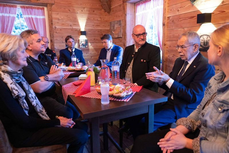 treffen-unwetter_bundespraesident_van_der_bellen