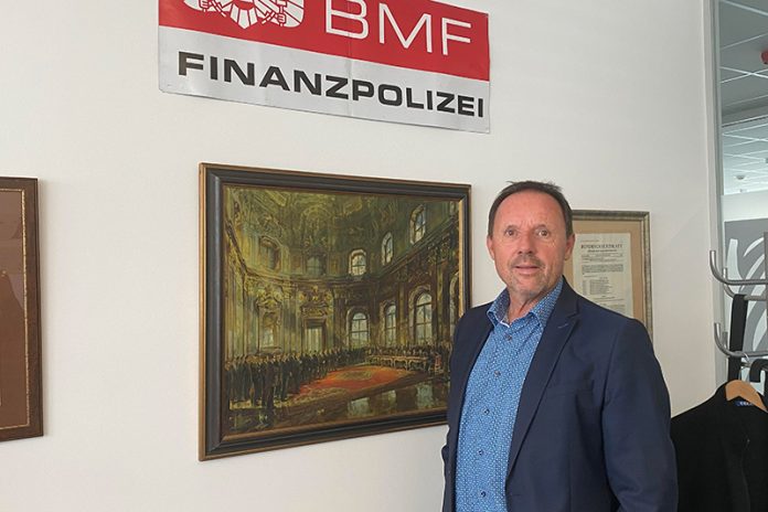 Rigobert Rainer, BA, Fachbereichsleiter und Regionalleiter, Amt für Betrugsbekämpfung: „Die illegale Ausländerbeschäftigung hat stark zugenommen.“Foto: vif